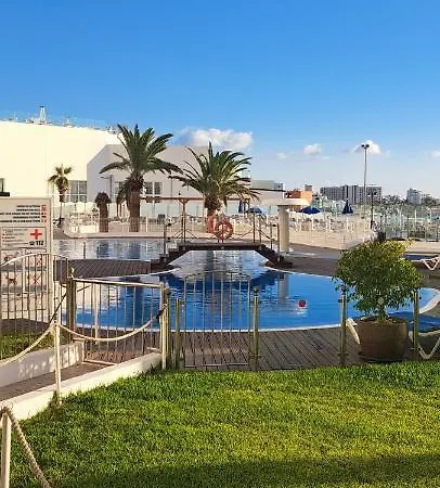 Апартаменты Club Mar - First Line With Sea View Адехе