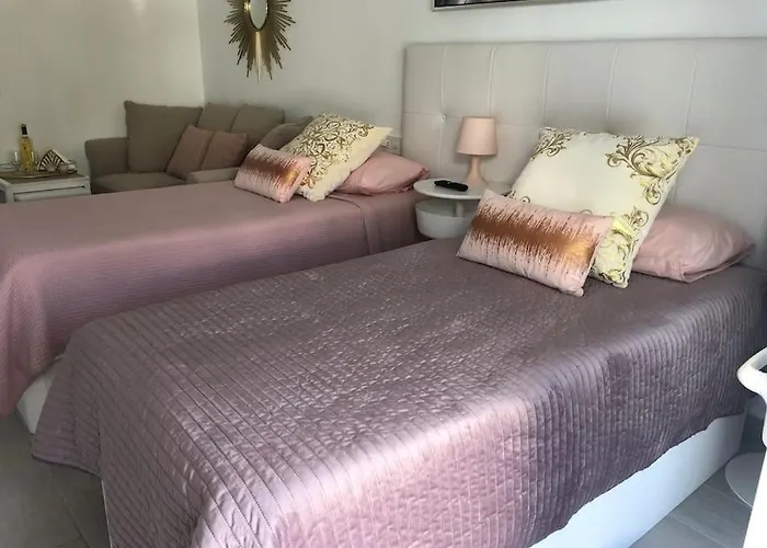 Club Mar - First Line With Sea View Apartament