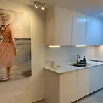 Club Mar - First Line With Sea View أذيخي